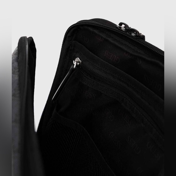 New GUESS Vezzola Smart Briefcase With Pocket - Picture 6 of 13